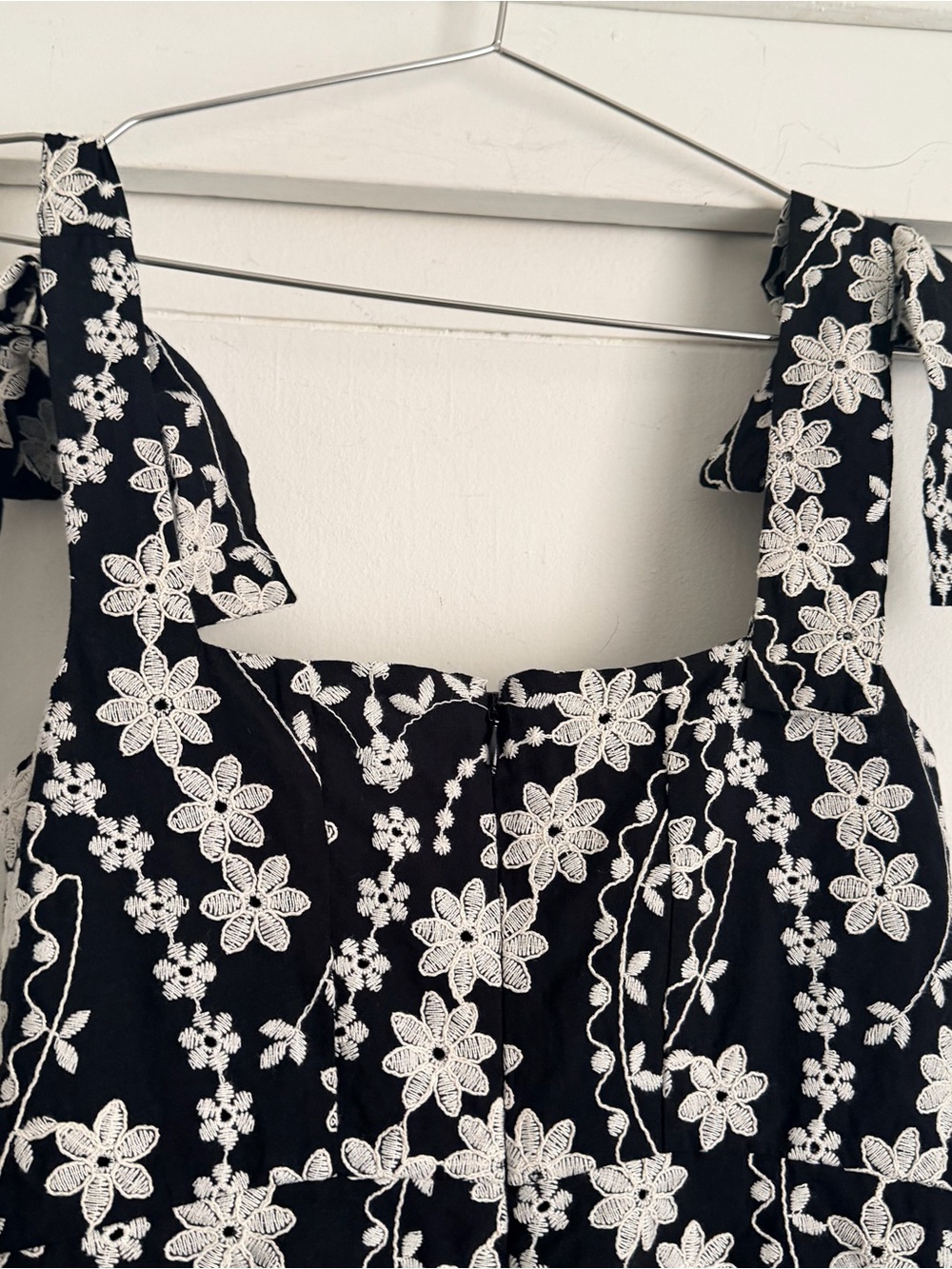 Sezane Black Mini Dress with White Floral Embroidery - Picture 7 of 9